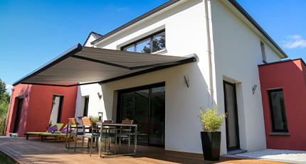 Sonnenschutz – Markisen und Plissees bei Lenz Wohntex