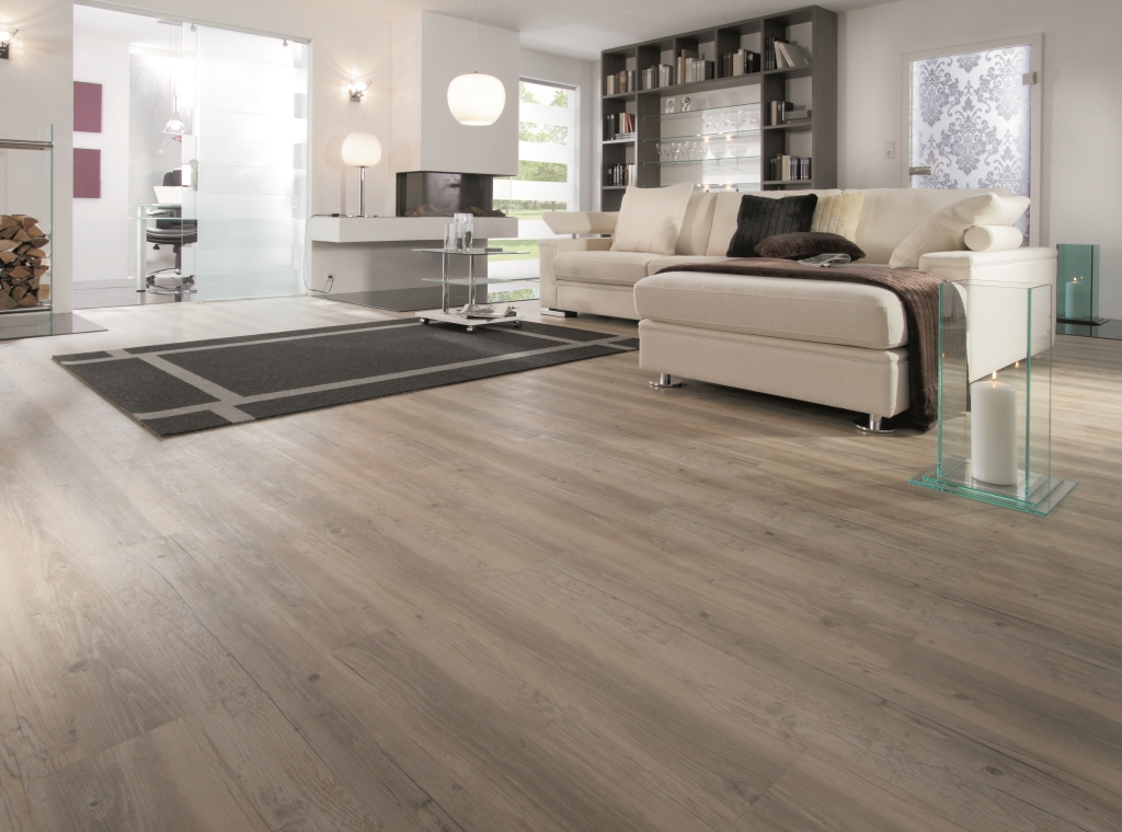 Showroom Lenz Wohntex in Michelfeld – Gardinen und Bodenbeläge